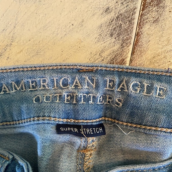 AEO Hi-Rise Super Stretch Jeggings Bleachwashed - Picture 7 of 7